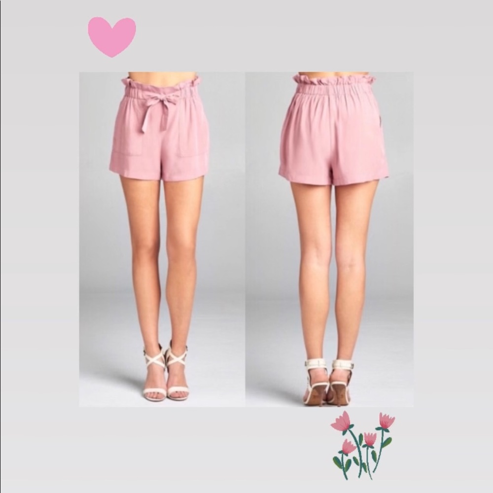 Blush-Colored Windsor Shorts with Tie Belt Size S 🎀
